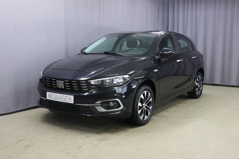 Schwarz Gebraucht 2022 Fiat Tipo City Life Limousine | 18.980 € (Guter Preis) - Bild 1/4
