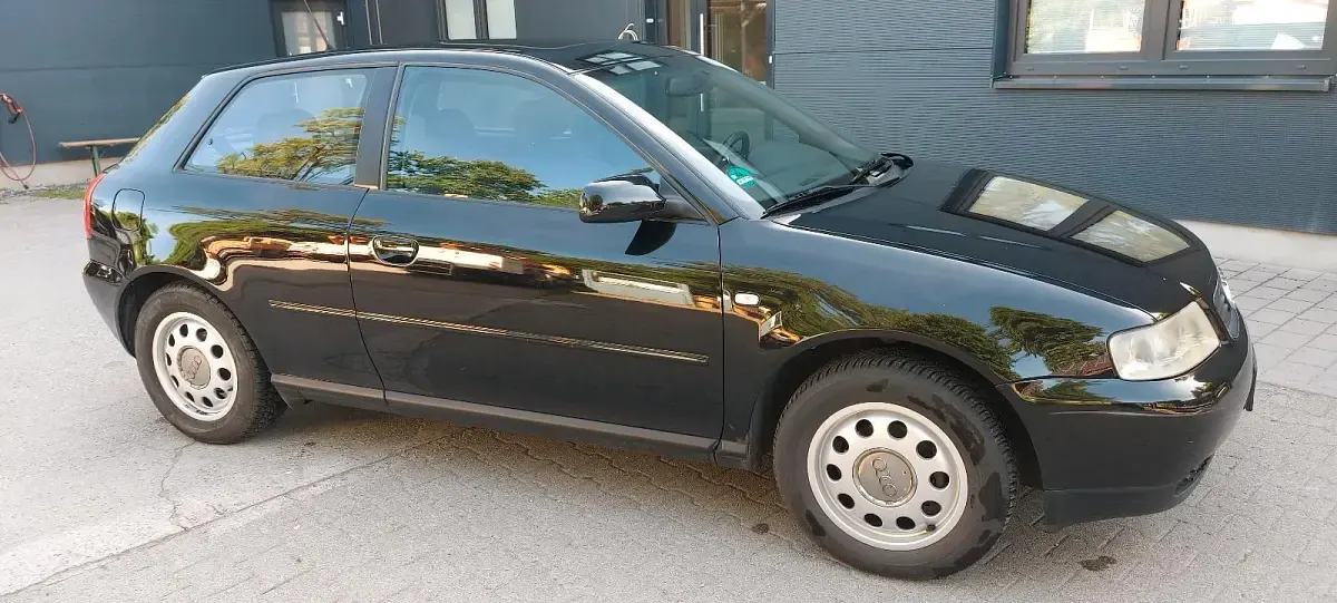 Gebraucht Audi A3 101 PS (74 kW) 2001 Schwarz Kleinwagen