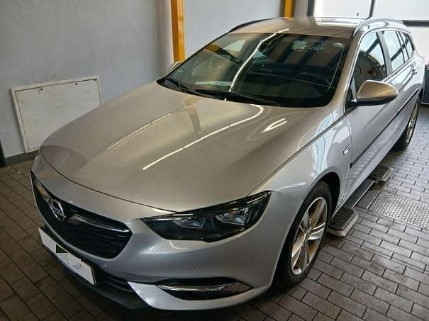 Silber Gebraucht 2020 Opel Insignia Edition Kombi | 10.600 € (Superpreis) - Bild 1/2