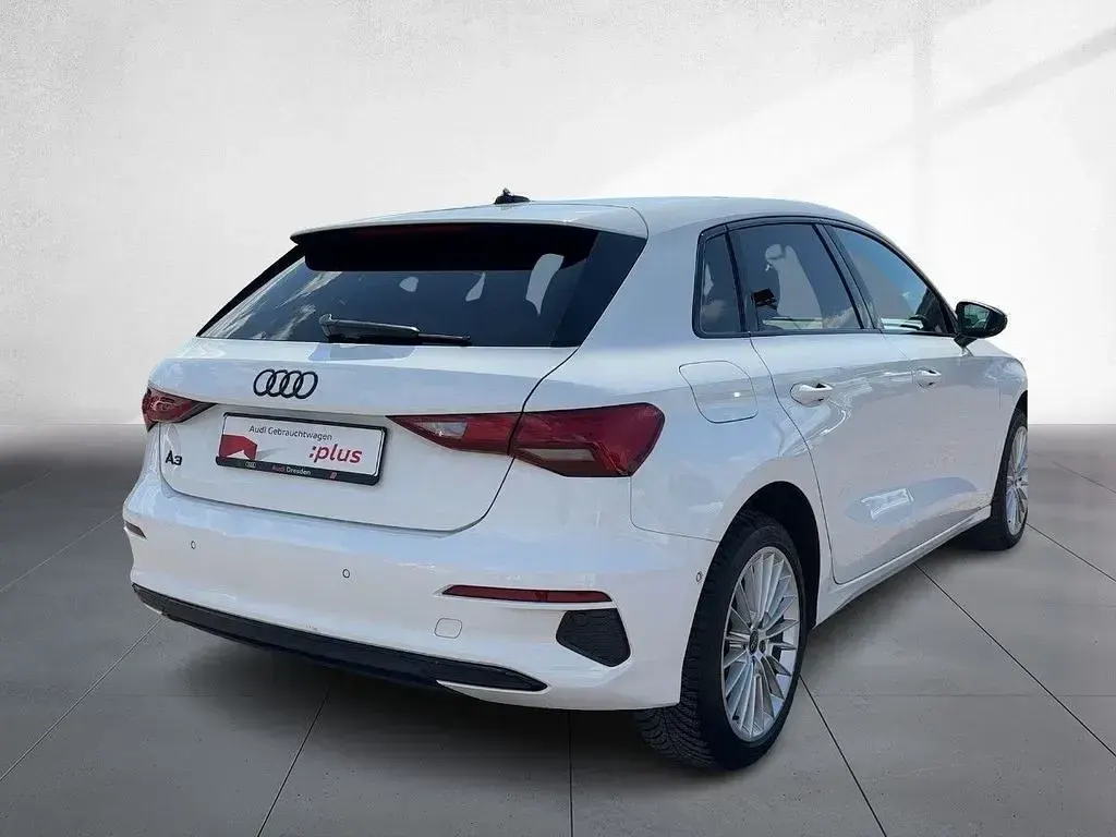 Gebraucht Audi A3 Advanced Plus 150 PS (110 kW) 2023 Ibisweiß Limousine