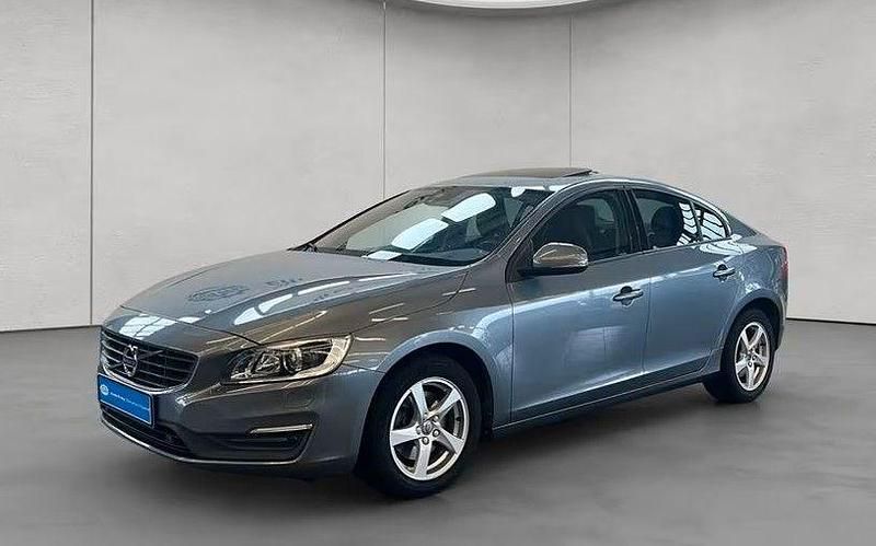 Gebraucht Volvo S60 Kinetic 190 PS (139 kW) 2016 Grau Limousine