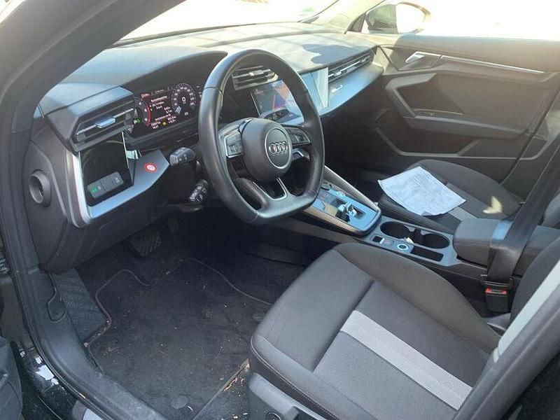 Gebraucht Audi A3 S-Line 150 PS (110 kW) 2023 Mythosschwarz metallic Limousine