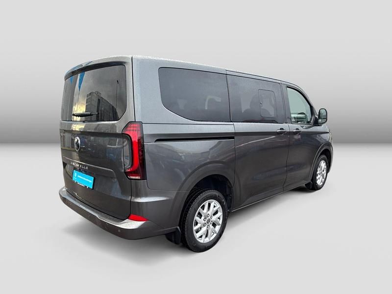 Gebraucht VW Caravelle Style 150 PS (110 kW) 2025 Grau Van / Kleinbus