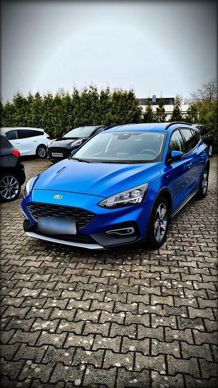 Gebraucht Ford Focus Active 150 PS (110 kW) 2020 Blau Kombi