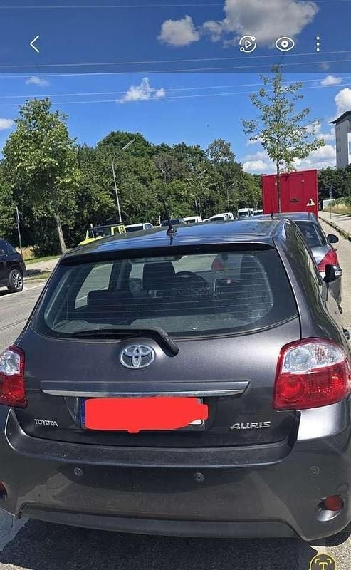 Gebraucht 2012 Toyota Auris Edition Limousine | 4.890 € (Guter Preis) - Bild 1/4