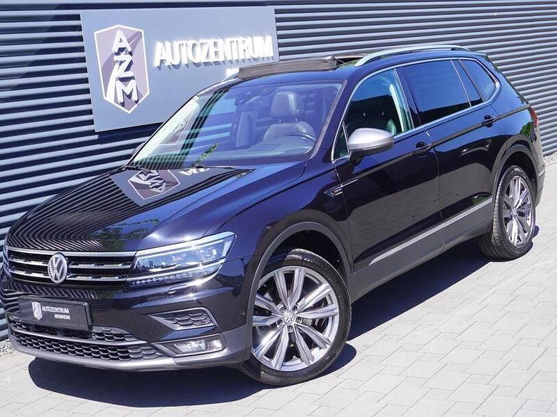 Deep black perleffekt Gebraucht 2017 VW Tiguan Allspace Highline SUV | 27.990 € (Fairer Preis) - Bild 1/4