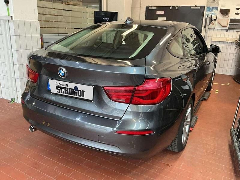 Gebraucht BMW 318 Gran Turismo Advantage 150 PS (110 kW) 2017 Mineralgrau metallic Limousine