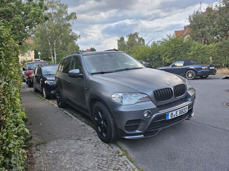 Braun Gebraucht 2011 BMW X5 Performance SUV | 15.400 € (Fairer Preis) - Bild 1/4