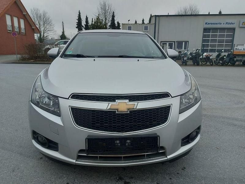 Gebraucht Chevrolet Cruze LT 150 PS (110 kW) 2010 Grau Limousine