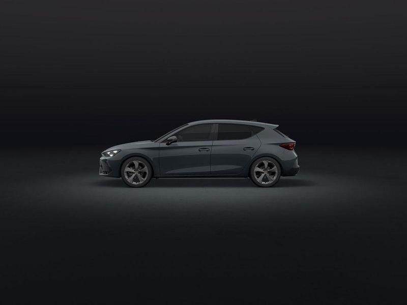 Neu Cupra Leon 150 PS (110 kW) 2026 Blau Limousine