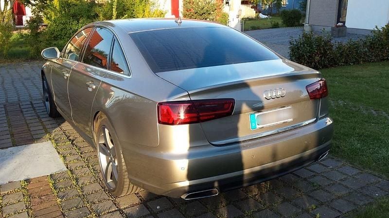 Second-hand Audi A6 Ambiente 190 CP (139 kW) 2016 Bej Berlinǎ