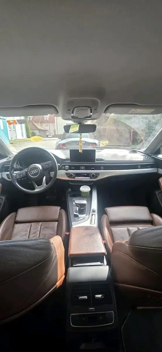 Gebraucht Audi A5 Sport 190 PS (139 kW) 2019 Grau Coupé