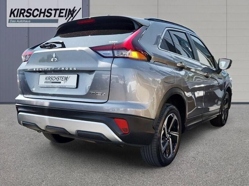 Gebraucht Mitsubishi Eclipse Cross Plus 188 PS (138 kW) 2022 Grau SUV