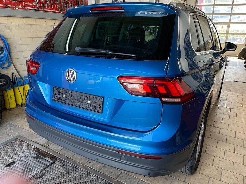 Gebraucht VW Tiguan Join 190 PS (139 kW) 2018 Blau SUV