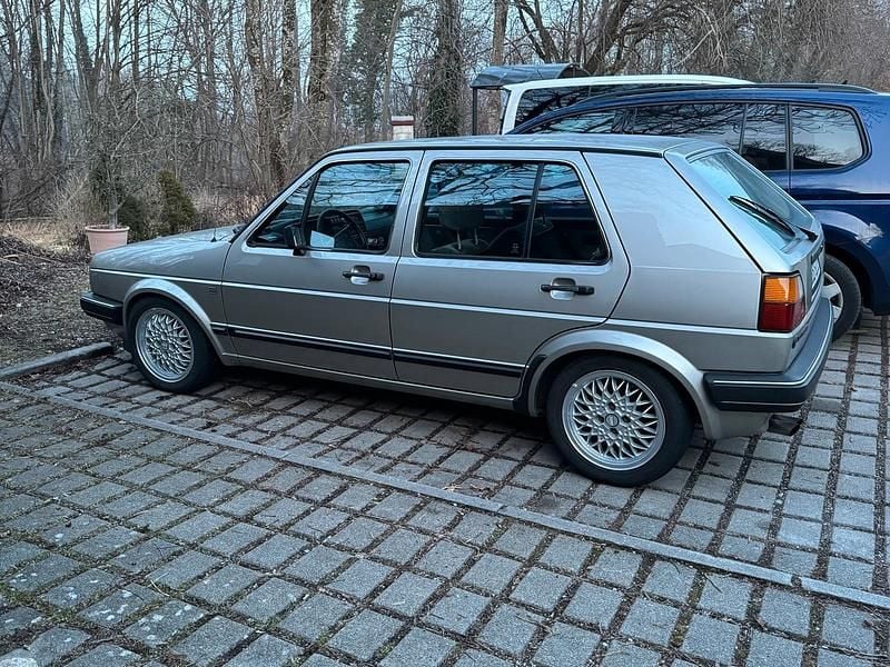 Gebraucht VW Golf II 90 PS (66 kW) 1985 Silber Kleinwagen
