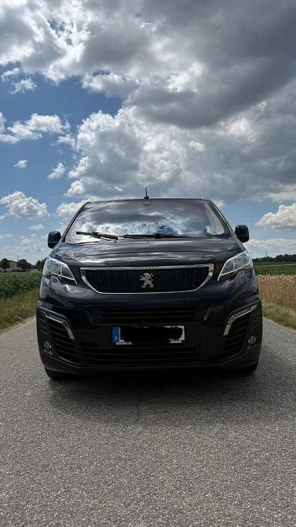 Schwarz Gebraucht 2019 Peugeot Traveller Van / Kleinbus | 33.000 € (Fairer Preis) - Bild 1/4