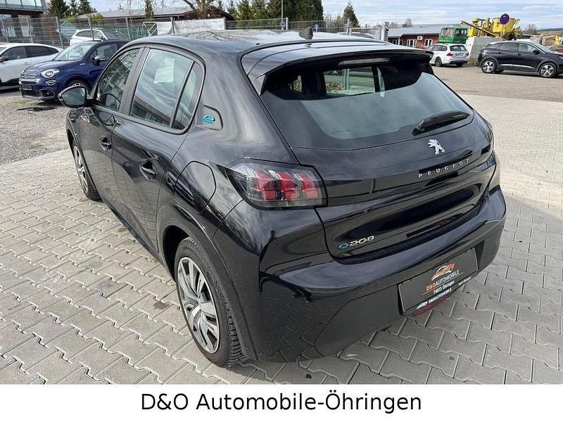 Gebraucht Peugeot 208 Active 100 kW (136 PS) 2022 Schwarz Kleinwagen