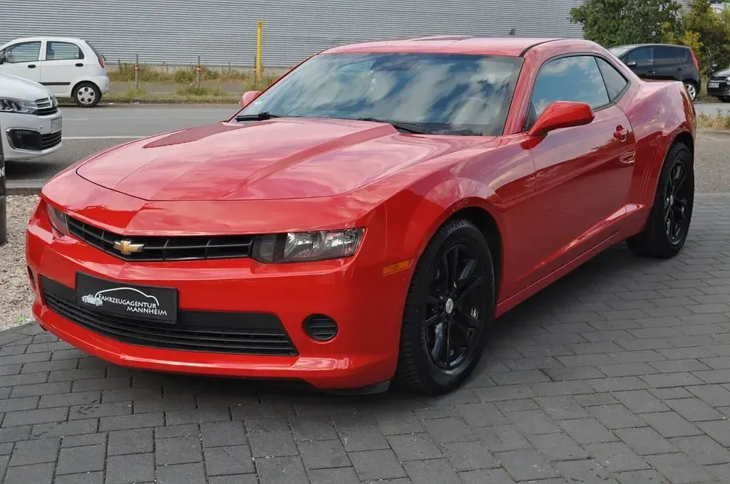 Gebraucht Chevrolet Camaro LS 328 PS (241 kW) 2015 Rot Coupé
