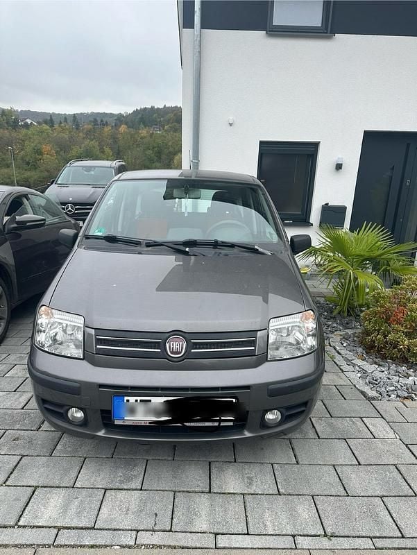 Grau Gebraucht 2008 Fiat Panda Kleinwagen | 1.750 € (Guter Preis) - Bild 1/4