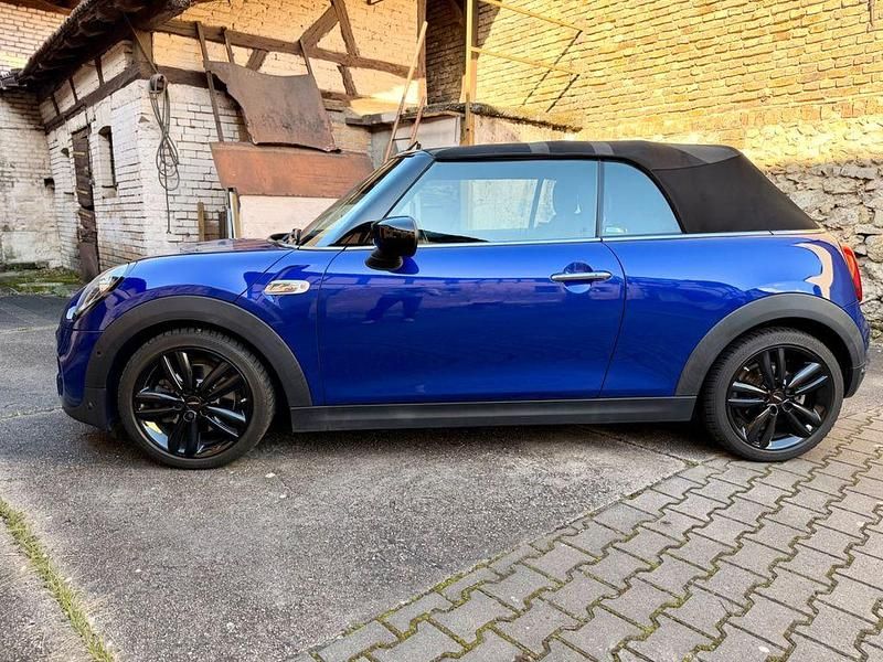 Gebraucht Mini Cooper S 192 PS (141 kW) 2019 Blau Kleinwagen