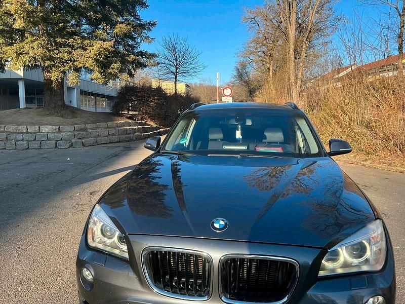 Gebraucht BMW X1 143 PS (105 kW) 2014 Silber SUV