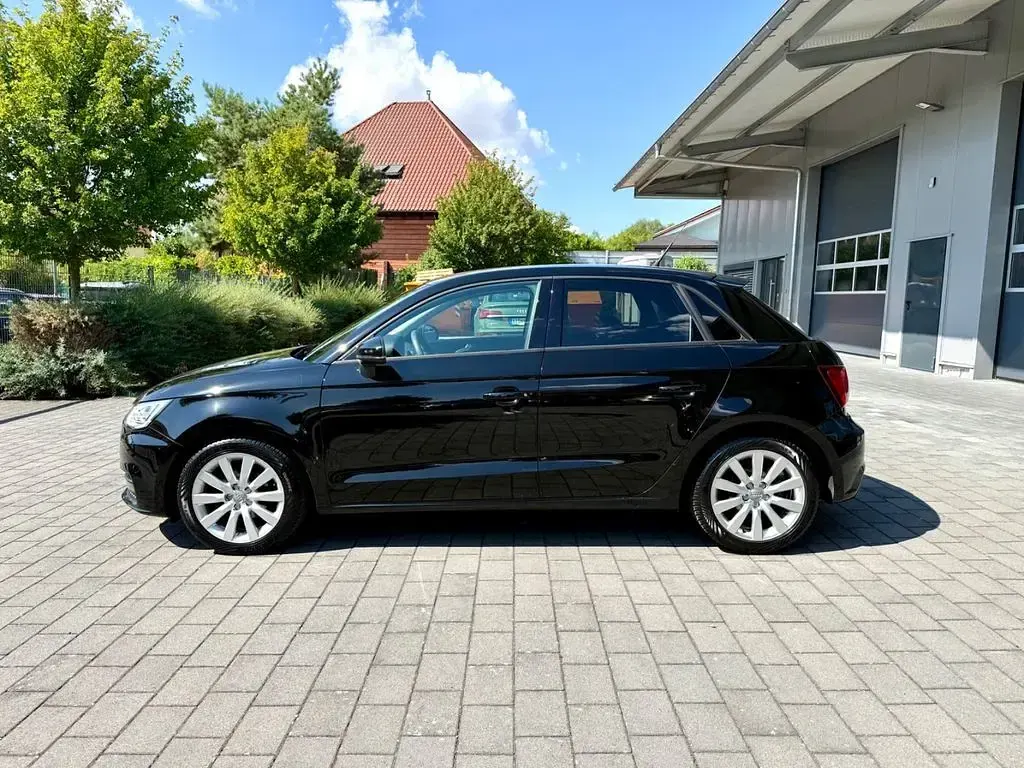 Gebraucht Audi A1 Sportback Sport 95 PS (69 kW) 2018 Schwarz Kleinwagen