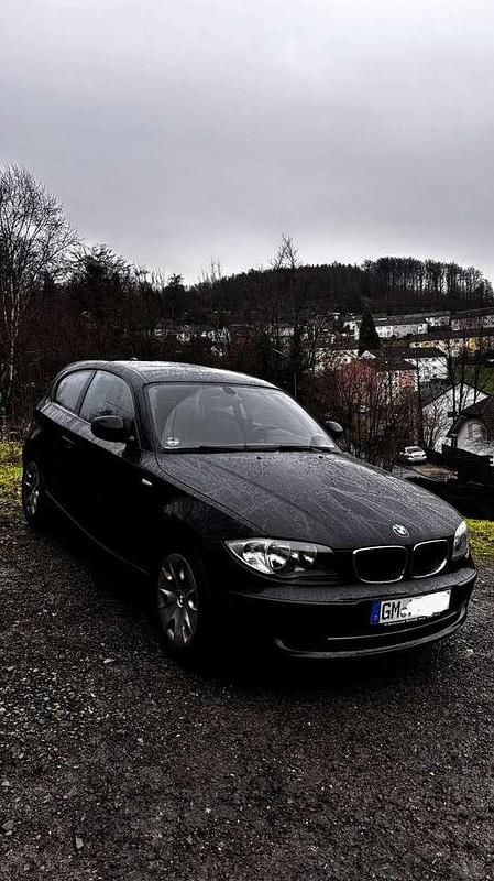 Gebraucht 2009 BMW 118 Coupé Coupé | 2.800 € (Guter Preis) - Bild 1/4