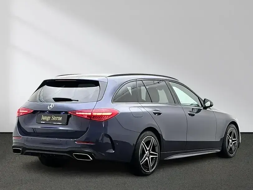 Gebraucht Mercedes C300 AMG 265 PS (194 kW) 2025 Blau Limousine