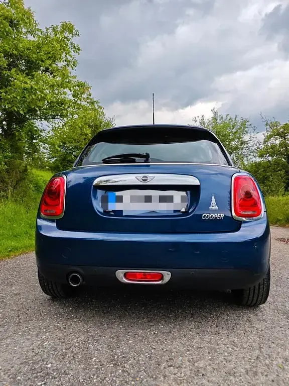 Gebraucht Mini Cooper 136 PS (100 kW) 2017 Blau Kleinwagen