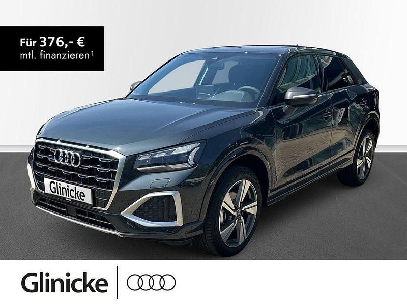 Grau Gebraucht 2025 Audi Q2 Advanced Plus SUV | 35.490 € (Teuer) - Bild 1/3