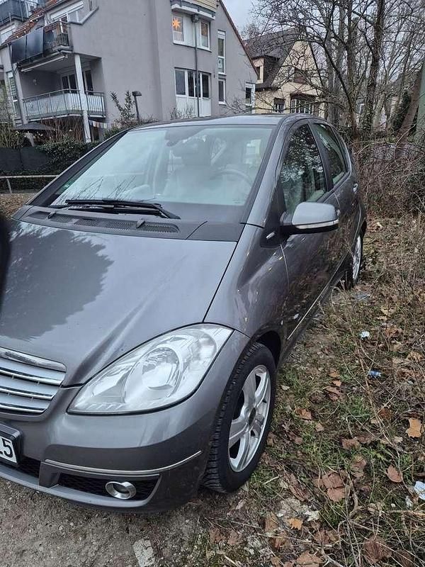 Gebraucht Mercedes A180 Avantgarde 109 PS (80 kW) 2008 Kleinwagen