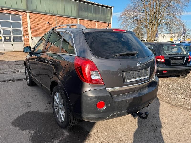 Gebraucht Opel Antara 163 PS (119 kW) 2013 Schwarz SUV