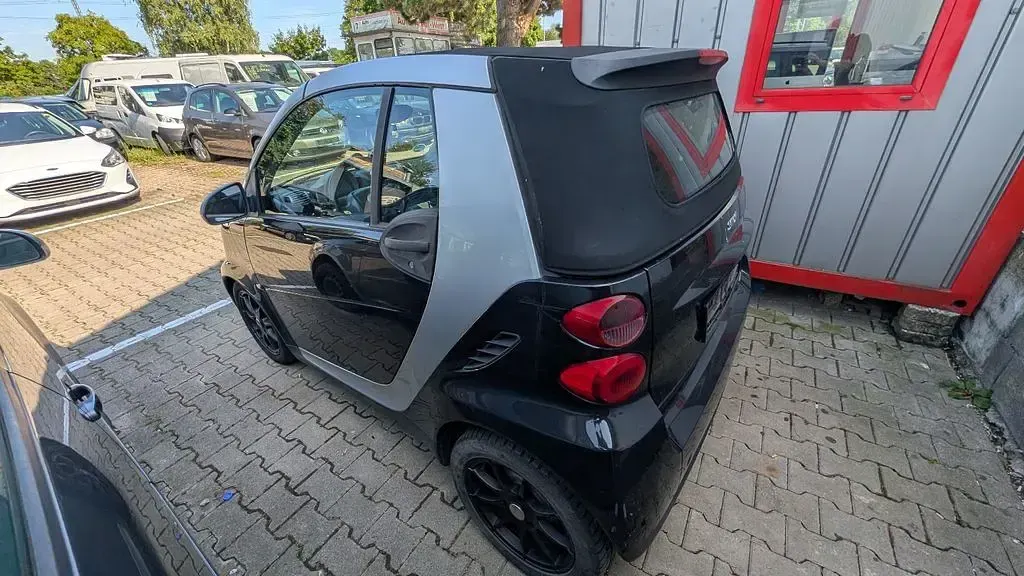 Gebraucht Smart ForTwo Cabrio Basis 71 PS (52 kW) 2007 Silber Cabrio