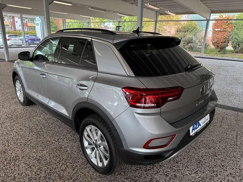 Neu VW T-Roc Life 116 PS (85 kW) 2025 Pyritsilber metallic SUV