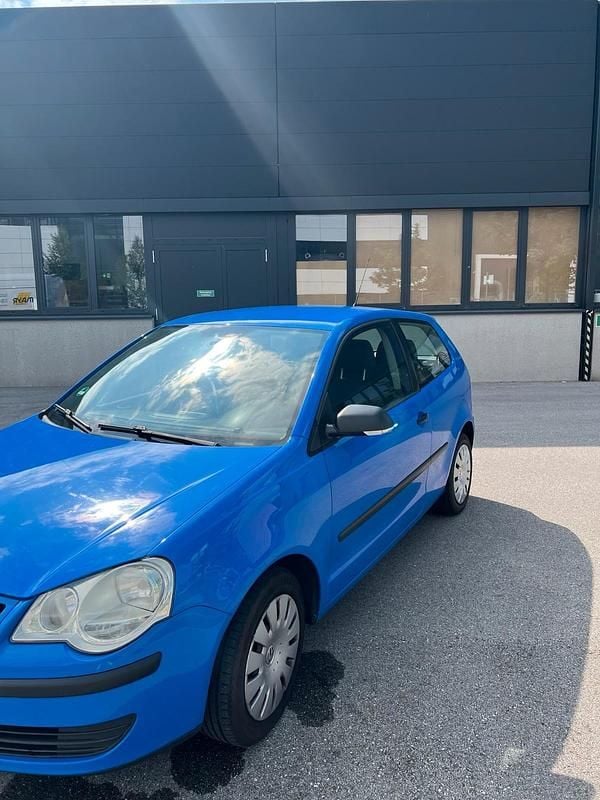 Gebraucht VW Polo 60 PS (44 kW) 2007 Blau Kleinwagen