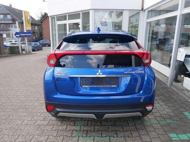 Gebraucht Mitsubishi Eclipse Cross Active 163 PS (119 kW) 2019 Laserblau (p) SUV