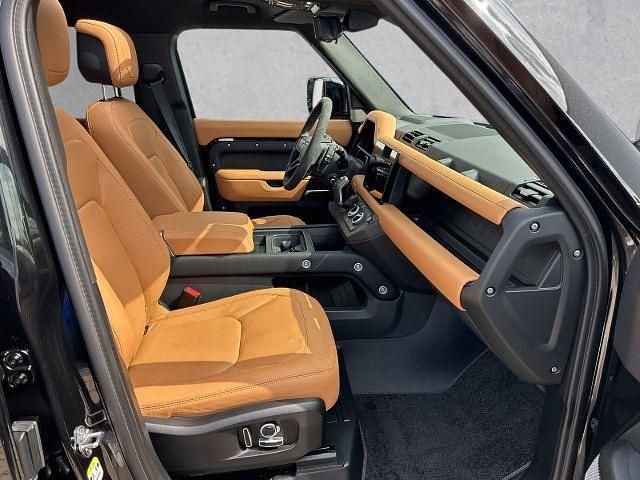 Gebraucht Land Rover Defender 500 PS (367 kW) 2024 SUV