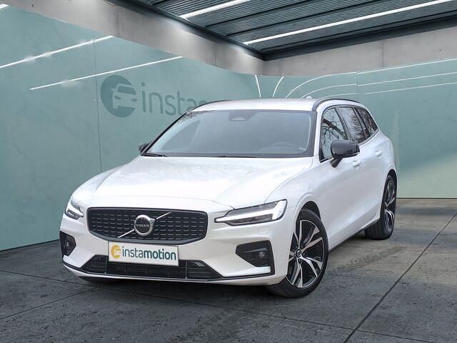 Gebraucht Volvo V60 Plus 197 PS (144 kW) 2024 Weiß Kombi