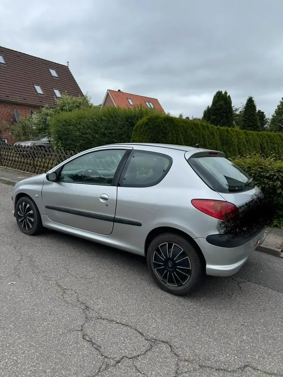 Gebraucht Peugeot 206 109 PS (80 kW) 2006 Limousine