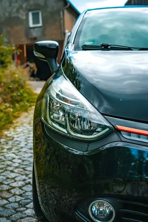 Gebraucht Renault Clio IV Dynamique 90 PS (66 kW) 2013 Schwarz Limousine