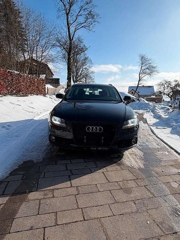 Gebraucht Audi A4 120 PS (88 kW) 2011 Schwarz Kombi