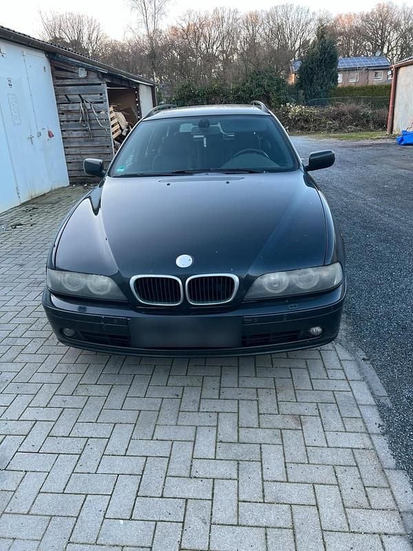 Gebraucht BMW 530 231 PS (169 kW) 2002 Schwarz Kombi