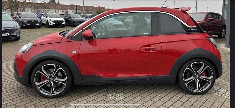 Rot Gebraucht 2017 Opel Adam Rocks Rocks S Kleinwagen | 11.599 € (Fairer Preis) - Bild 1/4
