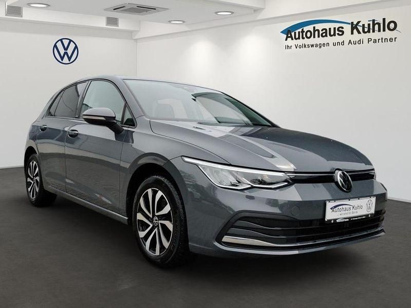 Gebraucht VW Golf VII Active 150 PS (110 kW) 2021 Grau Kleinwagen