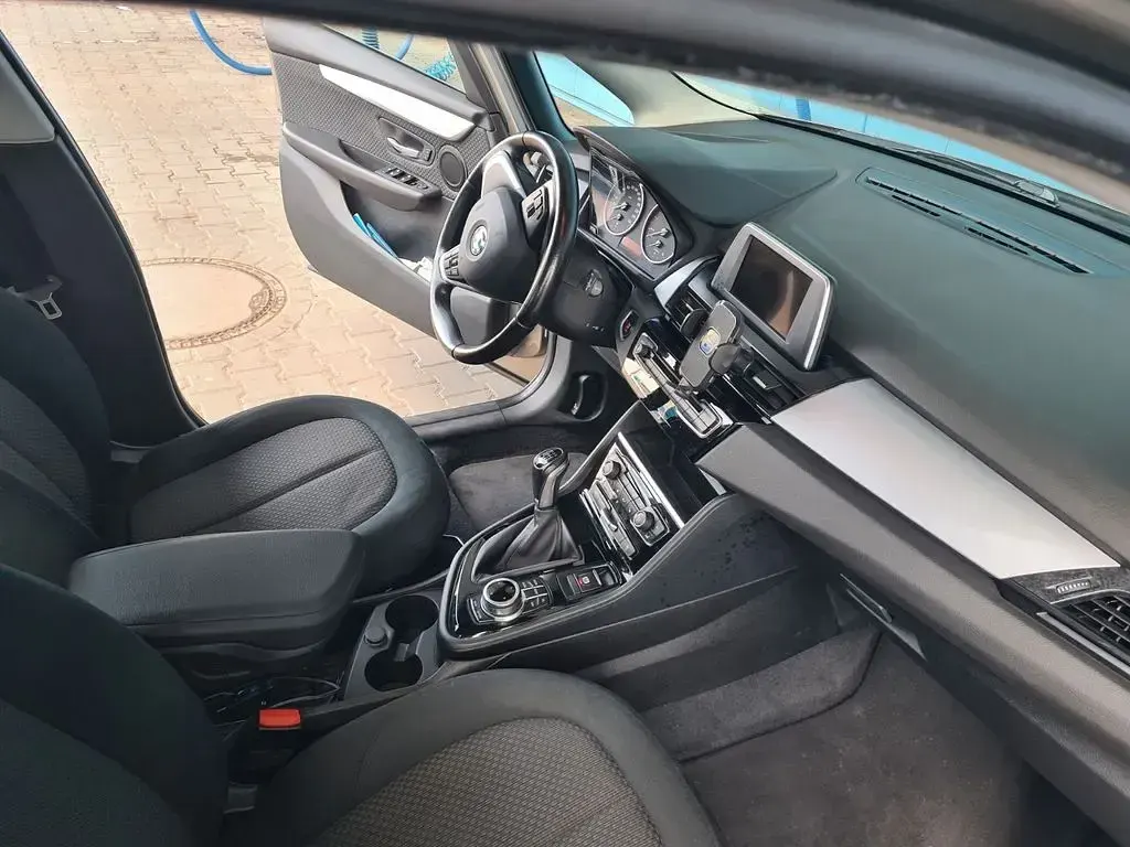 Gebraucht BMW 218 136 PS (100 kW) 2016 Van / Kleinbus