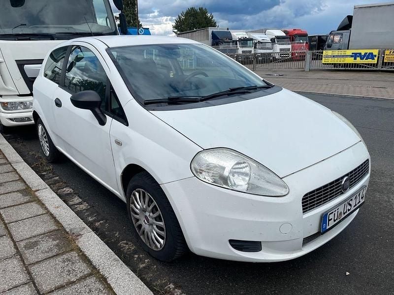 Gebraucht Fiat Grande Punto Active 65 PS (47 kW) 2009 Kleinwagen