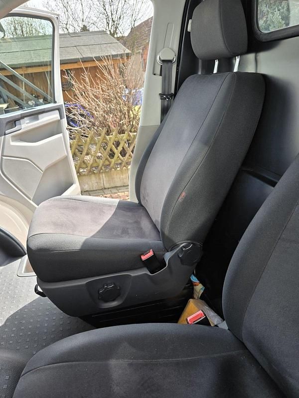 Gebraucht VW Transporter 150 PS (110 kW) 2017 Weiß Van