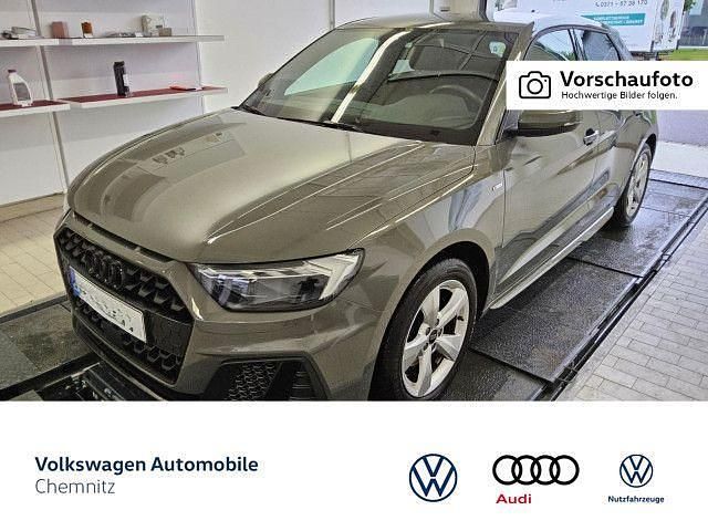 Z7 chronosgrau metallic Gebraucht 2023 Audi A1 Sportback S-Line Kleinwagen | 22.950 € (Guter Preis) - Bild 1/4