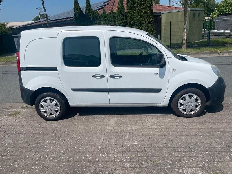 Gebraucht Renault Kangoo 75 PS (55 kW) 2012 Weiß Van / Kleinbus