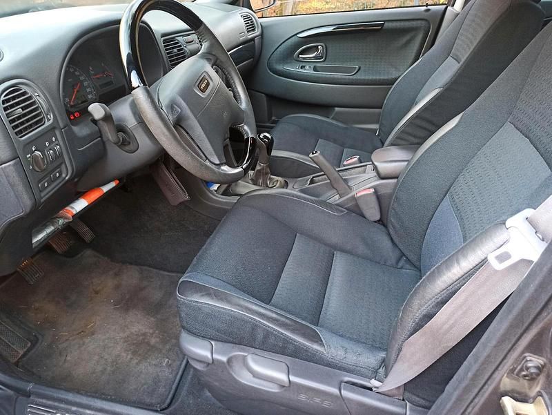 Gebraucht Volvo S40 136 PS (100 kW) 2001 Grau Limousine